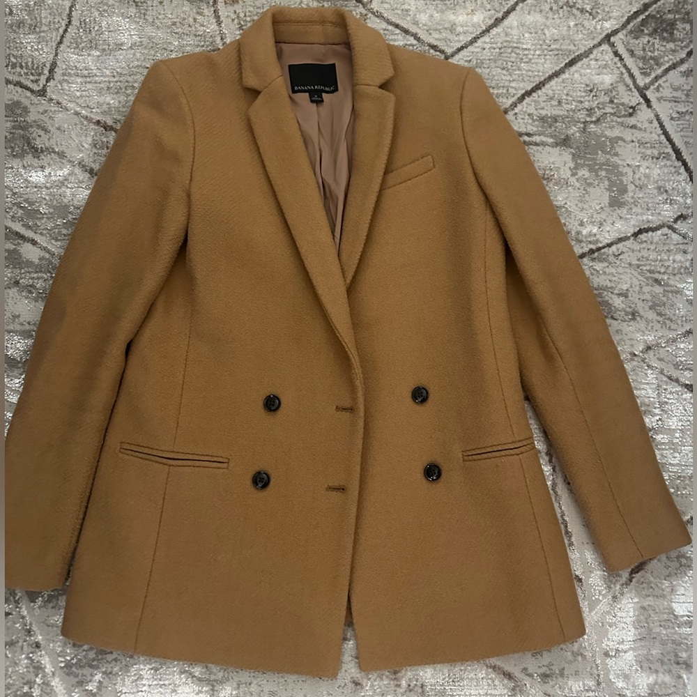 Banana Republic Size 2 Tan Wool blazer/coat